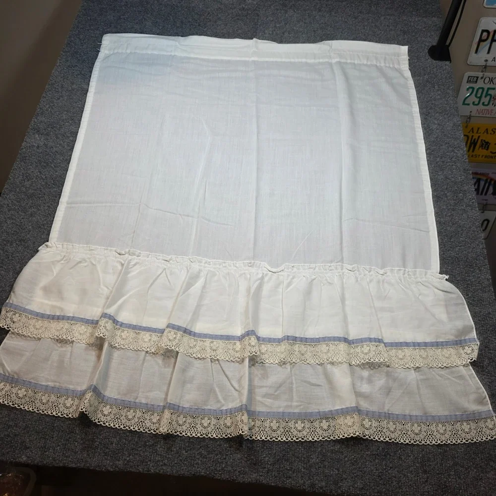 Vintage Style White Ruffled Cafe Curtains Lace Trim Blue Ribbon 4 Panels 35x28